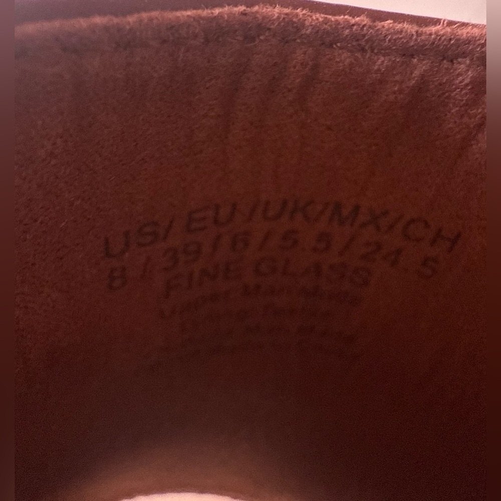 Reaction Kenneth Cole Brown 2” Platform, Peep-toe shoes 8/39 - Picture 14 of 14